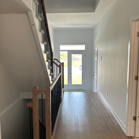 For Lease - 88 Ploughshare Road, Kanata, Ontario - Photo 4