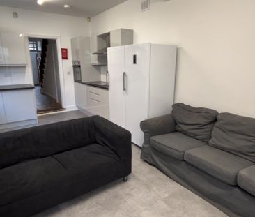 13 Radmoor Road - Photo 6