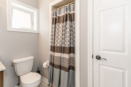 For Lease - 75 Aishford Road Unit# Bsmt, Bradford West Gwillimbury, Ontario - Photo 5