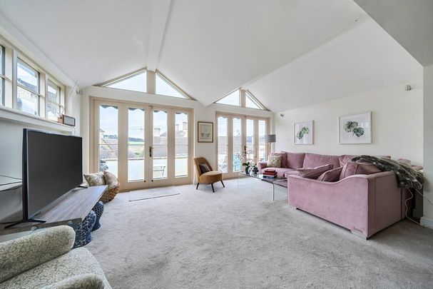 2 bedroom house to rent - Photo 1