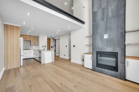 For Lease - 38 Front Street Unit# Unit # 5, Quinte West, Ontario - Photo 3