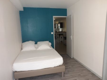 Location Appartement 4 pièces 55m² ST OMER 62500 - Photo 5