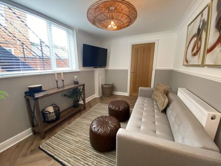 2 bedroom flat to rent - Photo 3
