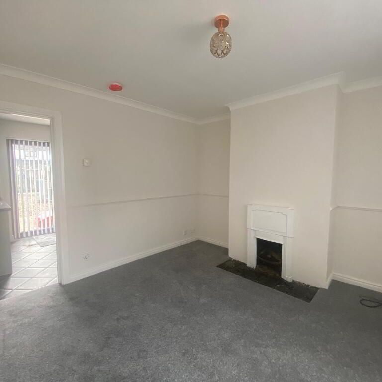 48 Castlevue Park, Moira, Craigavon, BT67 0LN - Photo 1