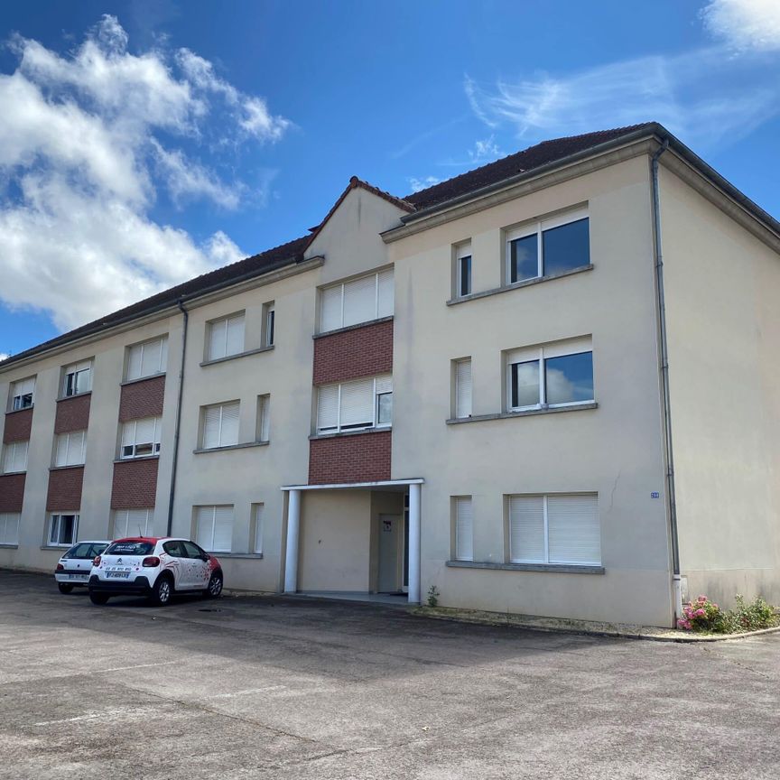 A LOUER STUDIO TROYES SPÉCIAL ÉTUDIANT ET JEUNE ACTIF - Photo 1