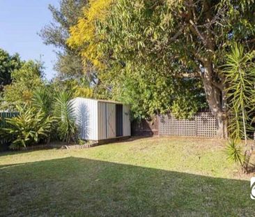 CHARMING HOME WALKING DISTANCE TO THE BAY - RENT INCREASES TO $600 ... - Photo 2