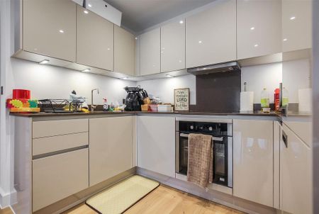 1 bedroom flat to rent - Photo 5