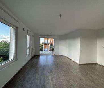 Location Appartement 3 pièces 62m² CARQUEFOU 44470 - Photo 2