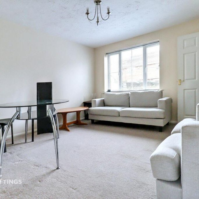 3 bedroom terraced house to rent - Photo 1