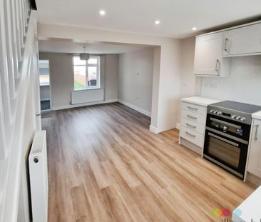 Wood Cottages - Photo 4