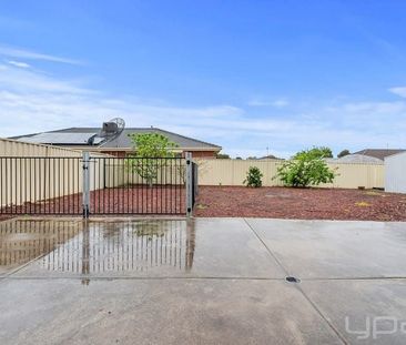 73 Featherhead Way, HARKNESS - Photo 6