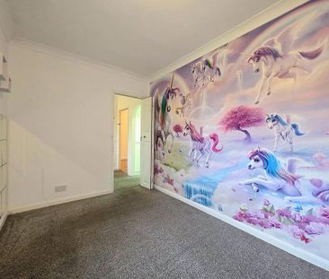 3 bedroom semi-detached house to rent - Photo 4