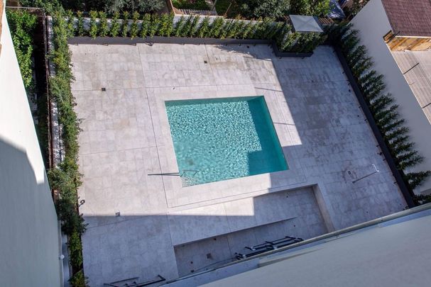 3 room luxury Flat for rent in Palma de Mallorca, Spain - Photo 1