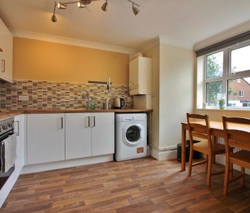 2 bedroom apartment to rent - Photo 4