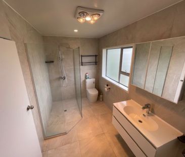 Red Beach - 3 Bedroom - Photo 4