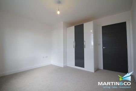 2 bedroom apartment to rent - Photo 2