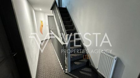 1 bedroom in a house share to rent - Photo 3