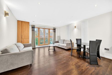 3 bedroom apartment to rent - Photo 3