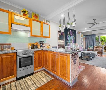 SECURE, LOW-MAINTENANCE TOWNHOUSE IN WOREE - Photo 6