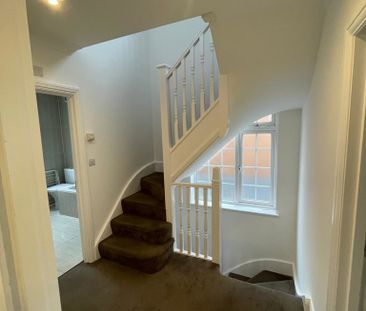 Great North Way, London, NW4 - Photo 6