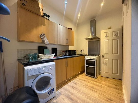 1 bedroom house of multiple occupation to rent - Photo 1