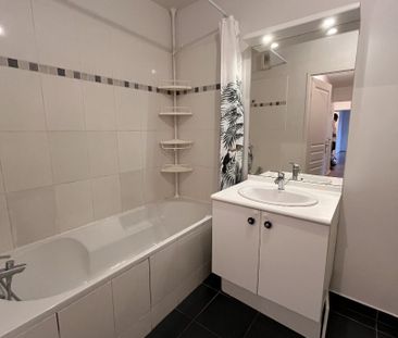 Location Appartement 3 pièces 77m² ROUBAIX 59100 - Photo 3