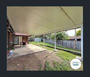 4 Bedroom House for Rent in Great Browns Plains Location - Photo 5