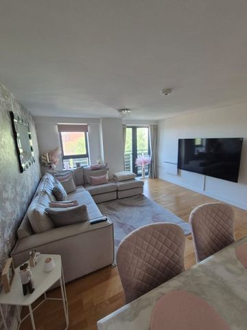 2 Bed Flat, Tradeswind Square, L1 - Photo 4