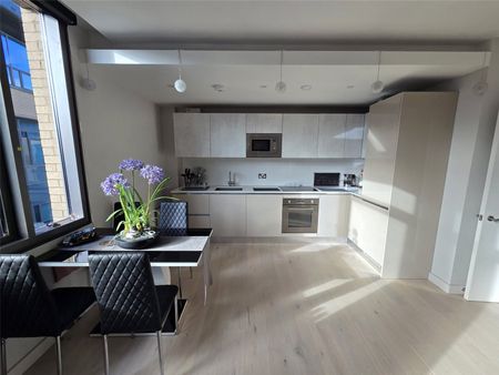 Wokingham Road, Bracknell, Berkshire, RG42 - Photo 5