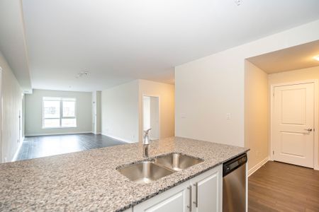 For Lease - 150 Oak Park Boulevard Unit# 307, Oakville, Ontario - Photo 3