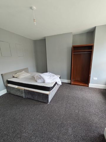 Room in a Shared House, Fulbourne Road, E17 - Photo 4