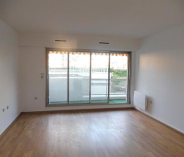 Location Appartement 2 pièces 52m² FONTAINEBLEAU 77300 - Photo 1