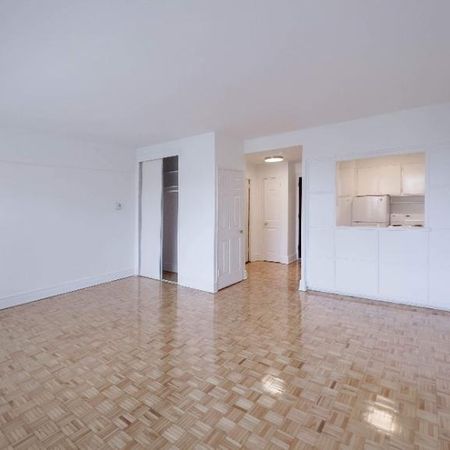 Studio - Westmount - $1,300 /mo - Photo 3