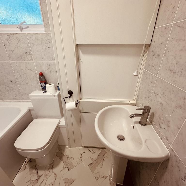 2 bedroom maisonette to rent - Photo 1