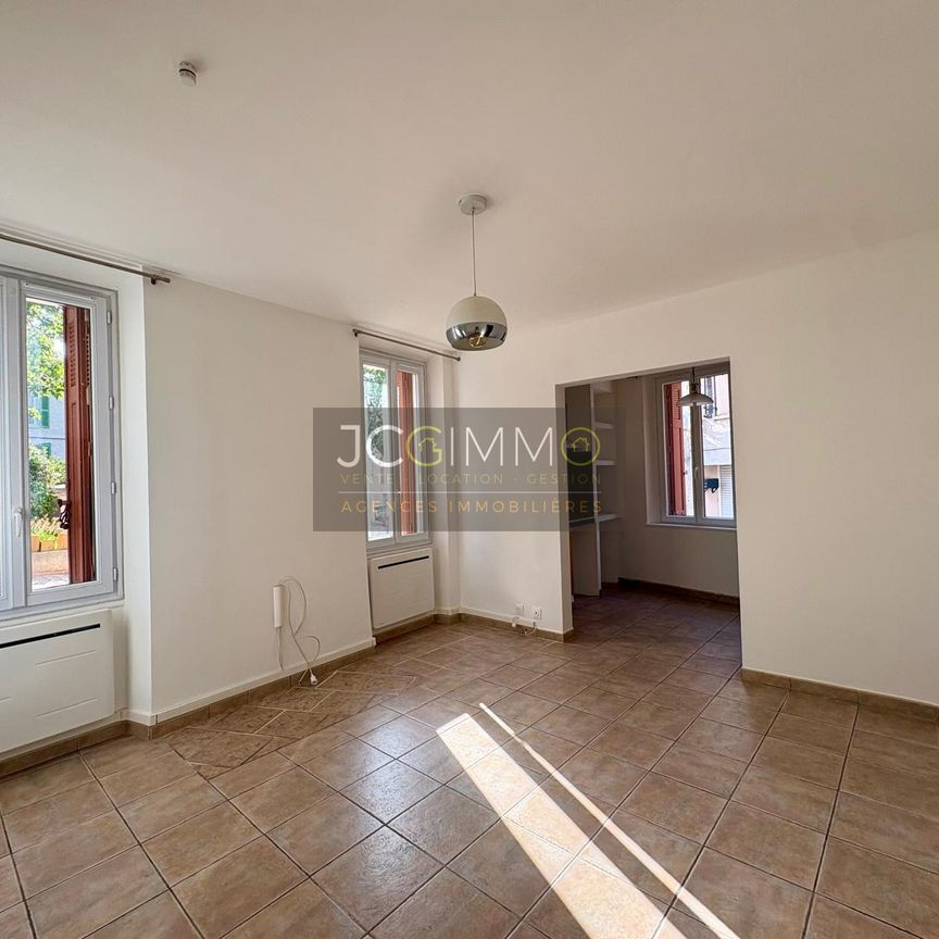 Location Appartement 2 pièces 36m² PUGET VILLE 83390 - Photo 1