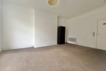 Apartment Available Arranging tenancy - Photo 4