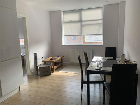 1 bedroom apartment to rent - Photo 5