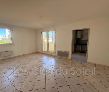 Location appartement 2 pièces 48 m² Toulon - Photo 4