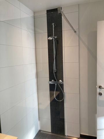 Appartement - Te huur - Photo 4