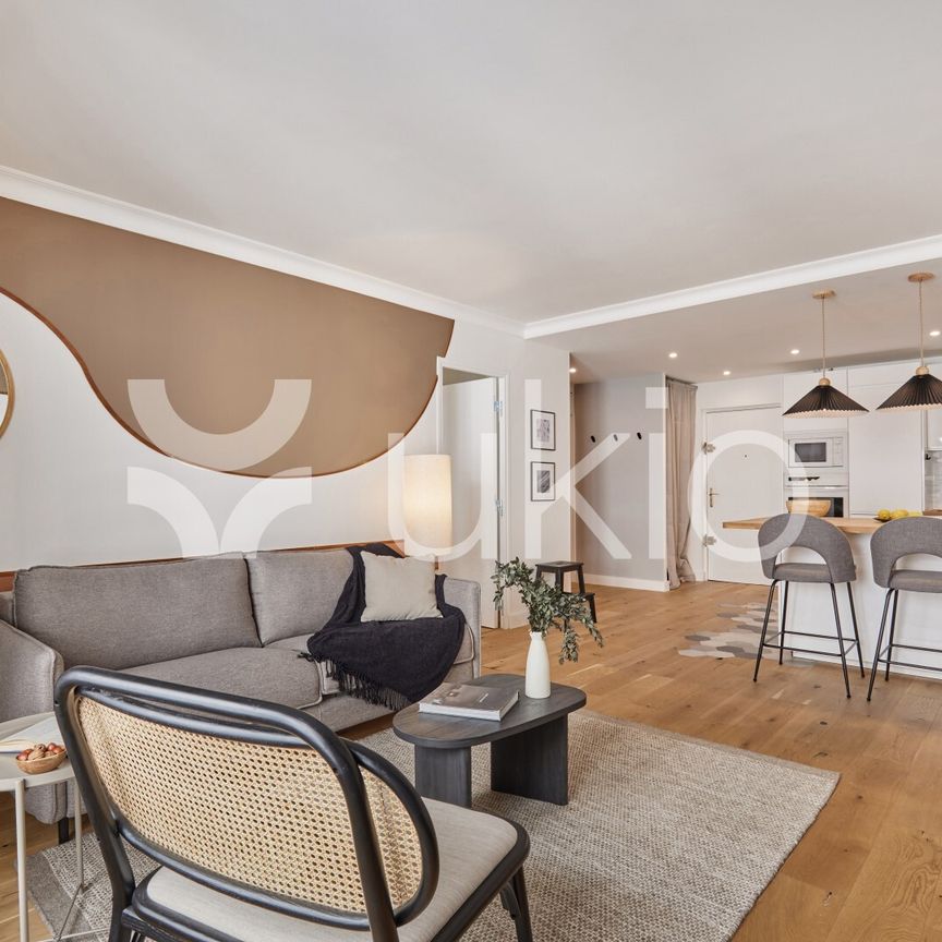 Tout savoir sur cet appartement dans le quartier Legendre-Lévis, à Paris 17ème - Photo 1