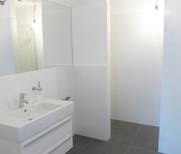 Sonnige und freundliche Neubauwohnung – 3 Zimmer mit Balkon und Gar... - Foto 6
