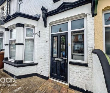 1 bedroom in a house share to rent - Photo 6