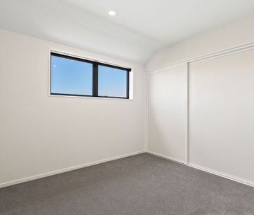 33 Russell Street, Linwood - Photo 3