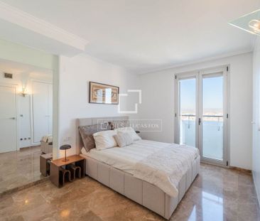 3 bedroom luxury Apartment for rent in Valencia - Photo 1