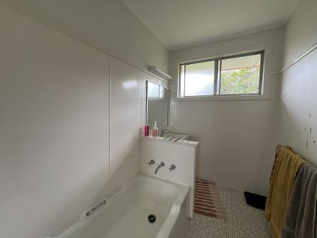 Three Bedroom Home in East Ballina - Photo 2