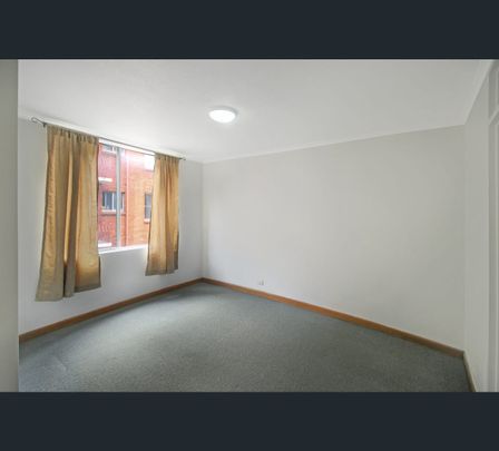 2/44 Meadow Crescent, Meadowbank, NSW 2114 - Photo 1