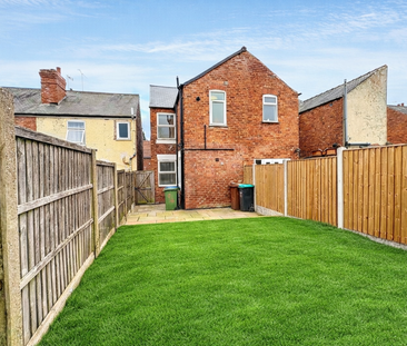 2 bedroom end of terrace house to rent - Photo 6