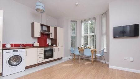 Apartment 1 90 University Street, Belfast, BT7 1HP - Photo 4