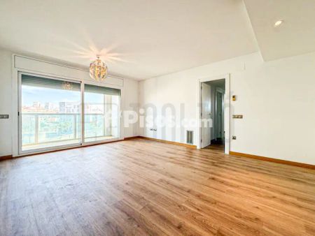 Piso en alquiler en Carrer de Prim, cerca de Carretera de Montcada - Foto 3
