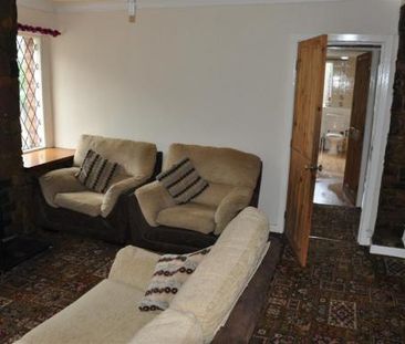 5 bed-roomed detached student house - Photo 3